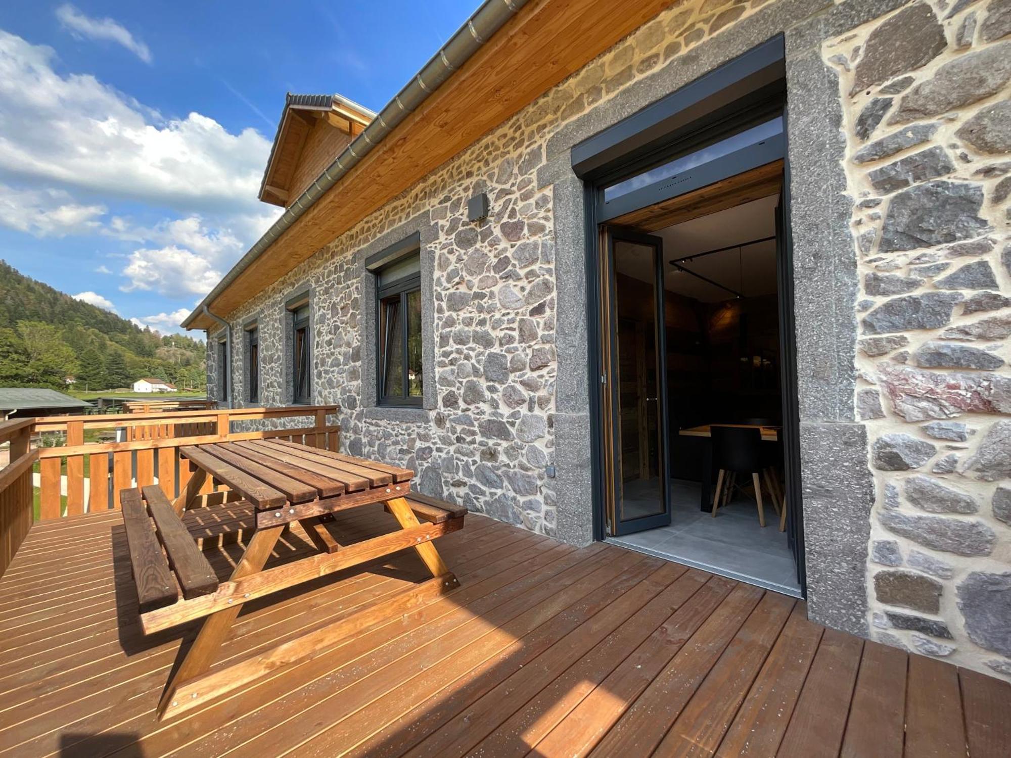 Gite Roche Des Ducs Avec Piscine Toute L'Annee, Spa, Sauna, Hammam Rochesson Bagian luar foto