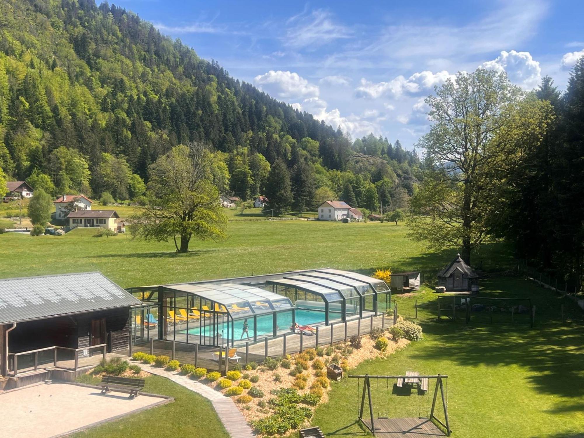 Gite Roche Des Ducs Avec Piscine Toute L'Annee, Spa, Sauna, Hammam Rochesson Bagian luar foto